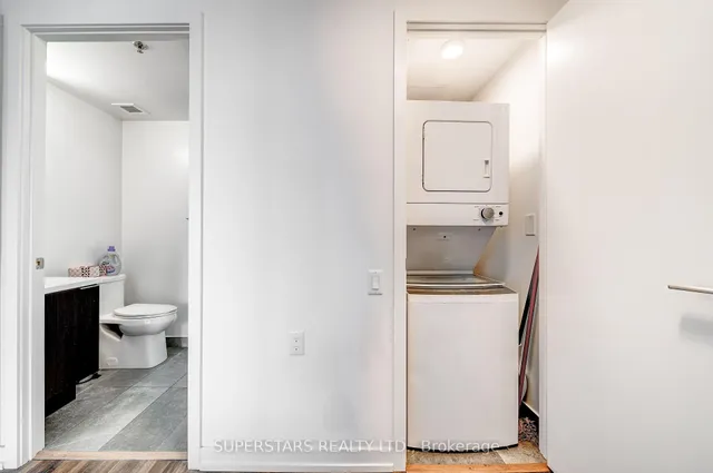 Additional image 9 of 203 College St Unit 2004