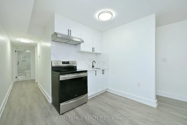 Additional image 39 of 23 Pauline Ave