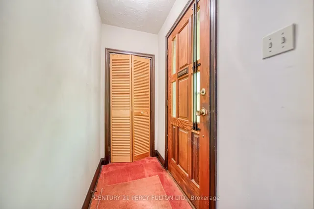 Additional image 3 of 3184 St Clair Ave