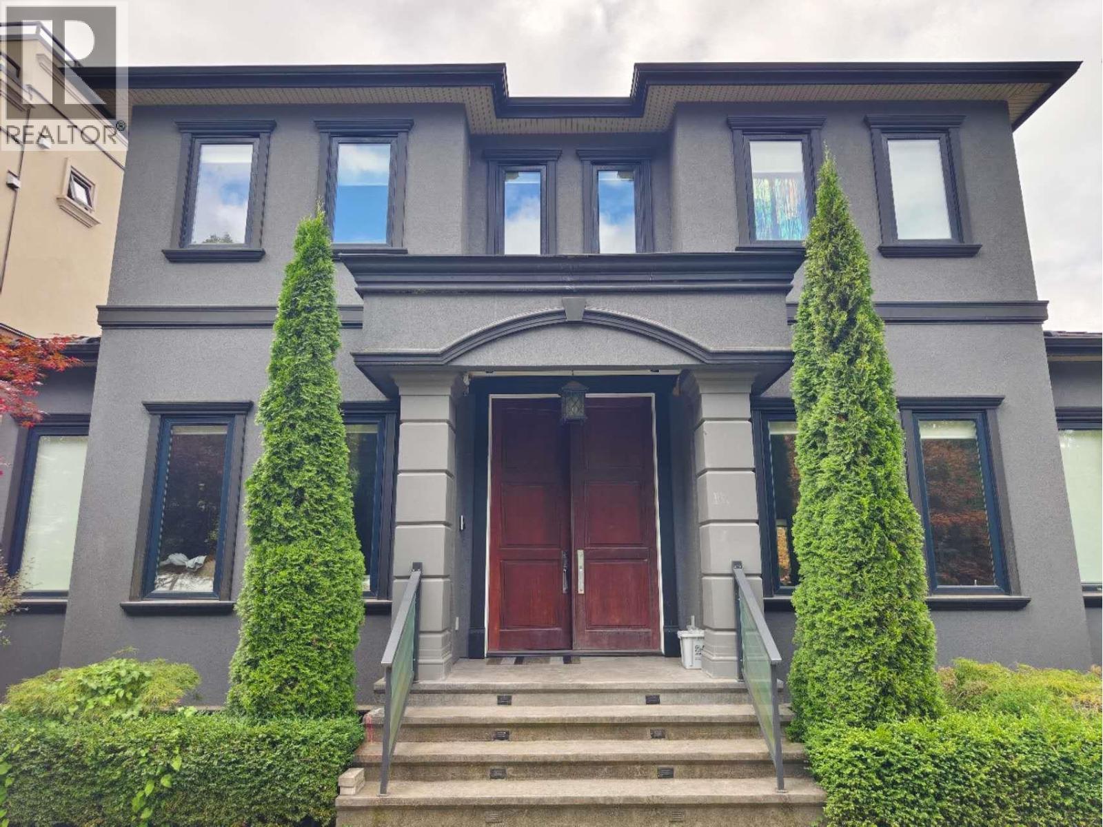 938 W 32ND AVENUE|Vancouver, British Columbia V5Z2K2