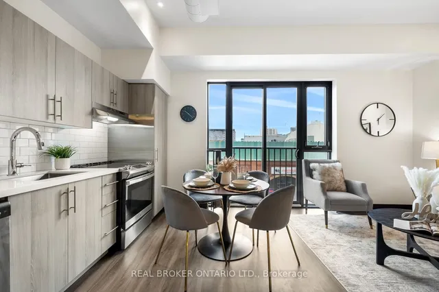 Additional image 4 of 121 King St East St Unit 206