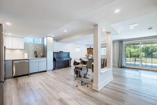 Additional image 50 of 26 Catchfly Cres