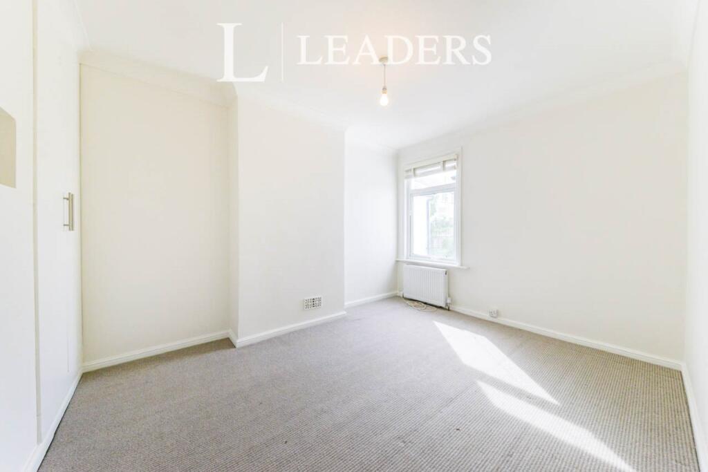 Additional image 6 of Folly Avenue