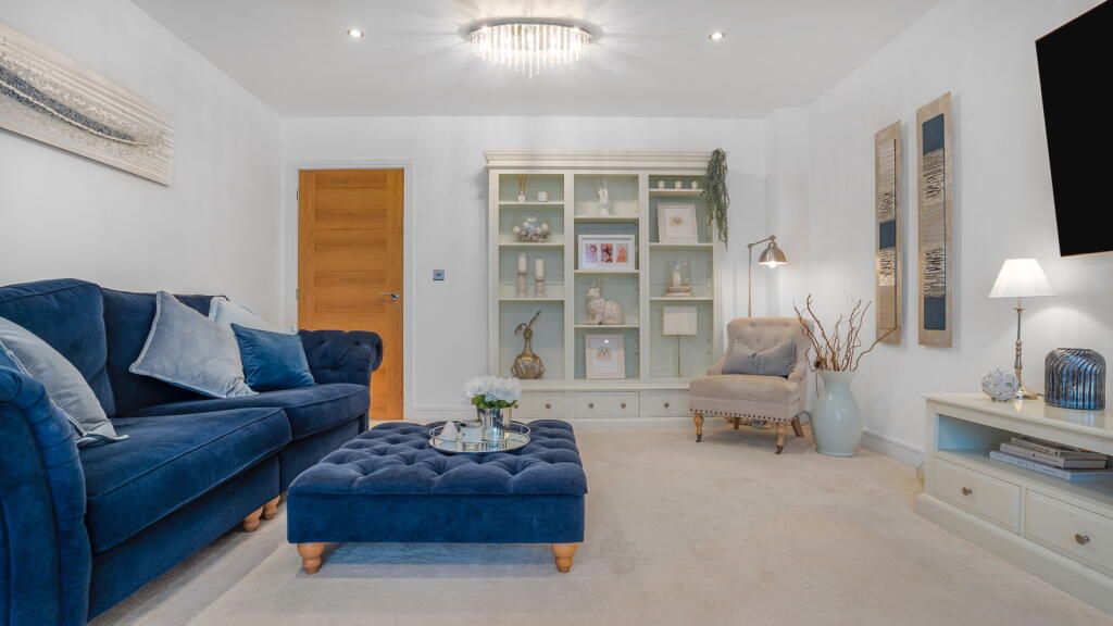 Additional image 10 of Four Oaks, Sutton Coldfield, West Midlands, B75 5JL