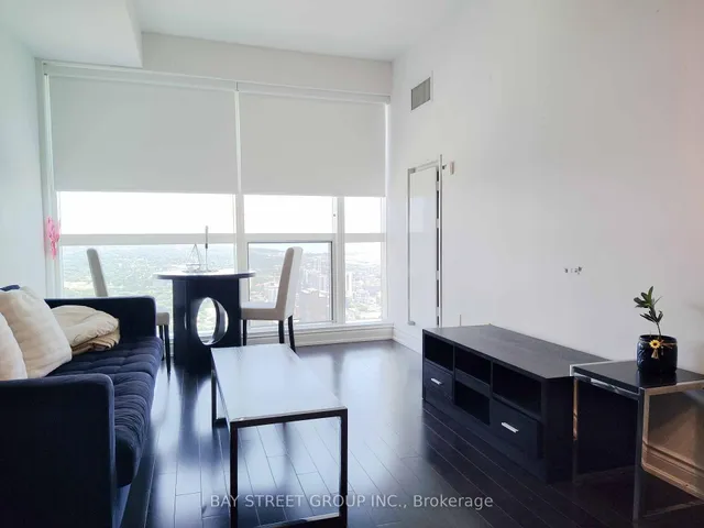 Additional image 7 of 388 Yonge St Unit 6704