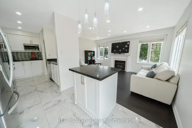 Additional image 24 of 78 Passfield Tr