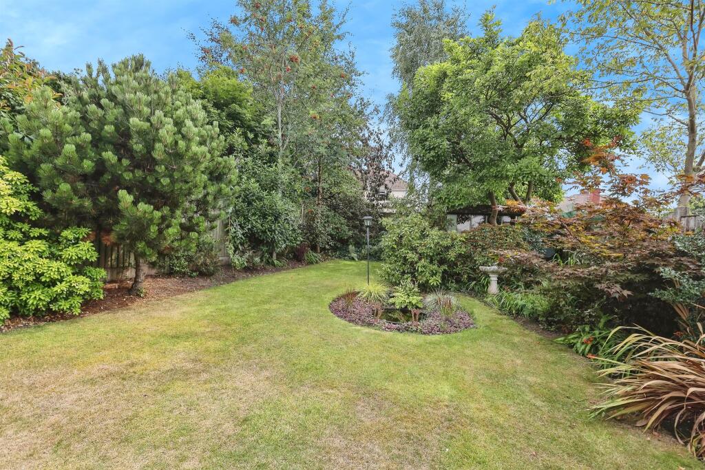 Additional image 4 of Barnford Crescent, Oldbury