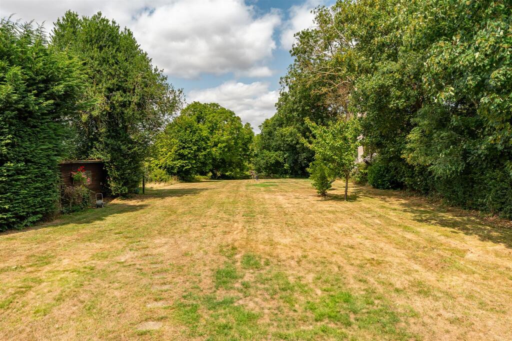 Additional image 28 of Danesbury Park Road, Welwyn