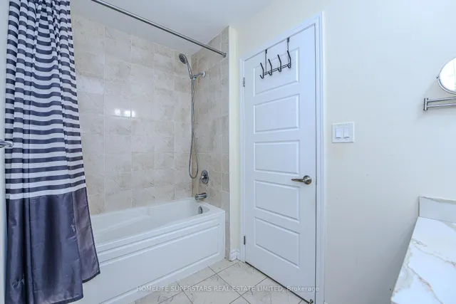 Additional image 33 of 1395 Chretien St