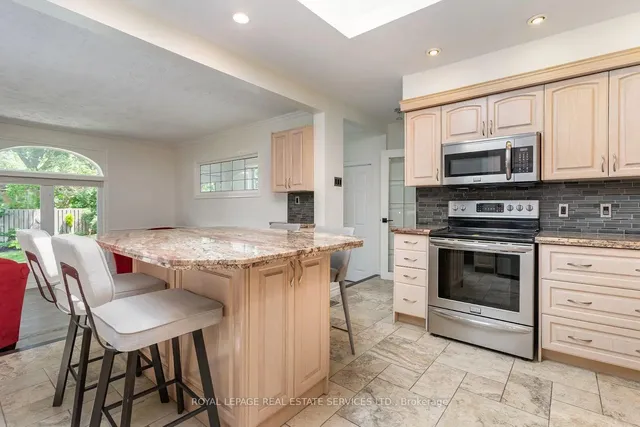 Additional image 6 of 261 Tuck Dr