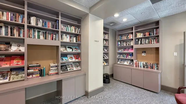 Additional image 21 of 284 Bloor St Unit 806