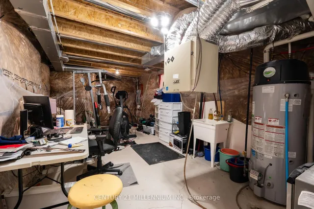 Additional image 42 of 16 Jemima Rd