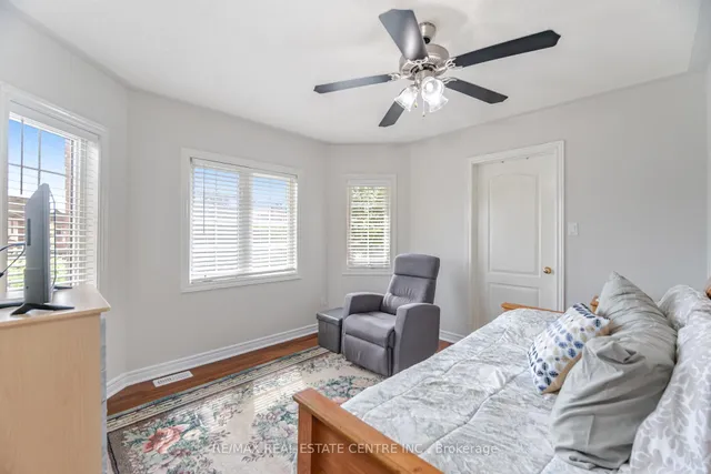 Additional image 40 of 53 Wild Indigo Cres