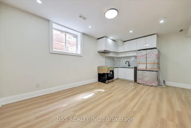 Additional image 33 of 245 Ferris Rd