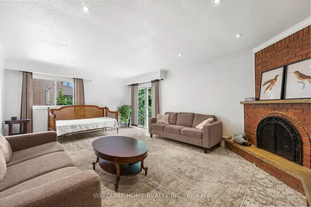 Additional image 4 of 136 Ardwick Blvd