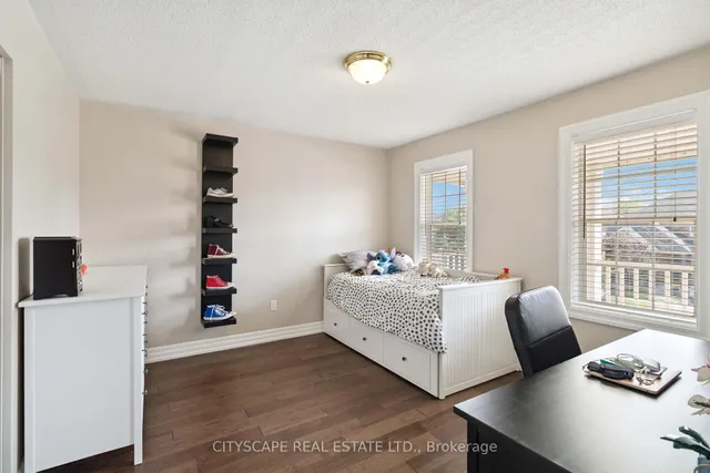 Additional image 27 of 713 Trudeau Dr