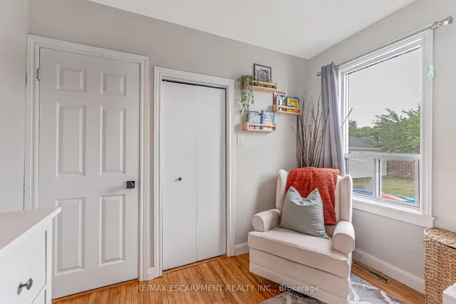 Additional image 20 of 588 Cochrane Rd