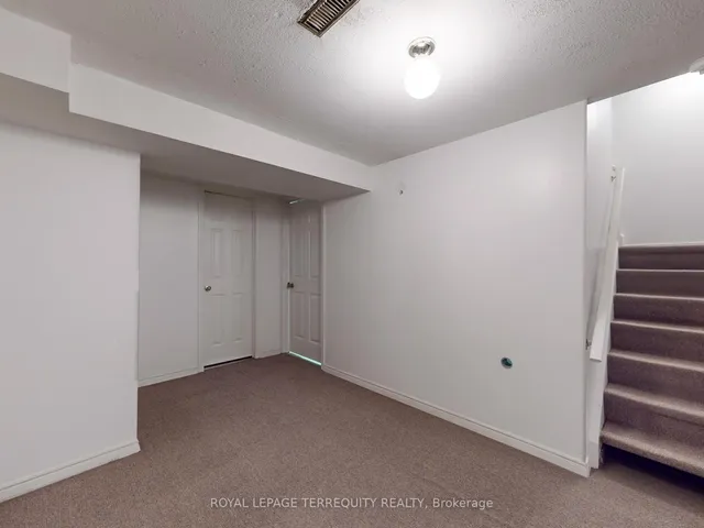 Additional image 18 of 4 Mowat Crt