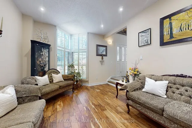 Additional image 5 of 33 Parkside Dr