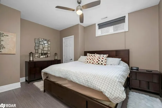 Additional image 34 of 46 Scott St