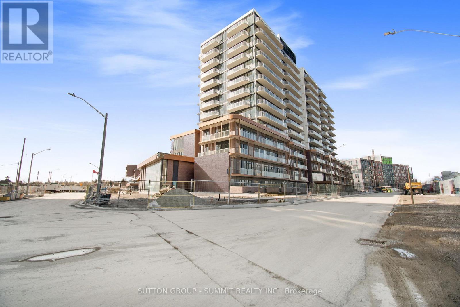 1010 - 220 MISSINNIHE WAY|Mississauga (Port Credit), Ontario L5H0A9