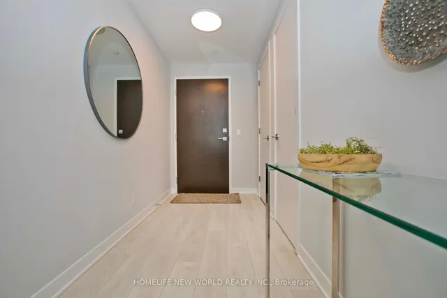 Additional image 4 of 2221 Yonge St Unit 1905