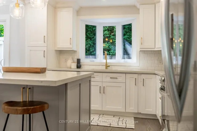 Additional image 14 of 1004 Marley Cres