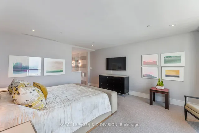 Additional image 23 of 211 Queens Quay Unit 1201