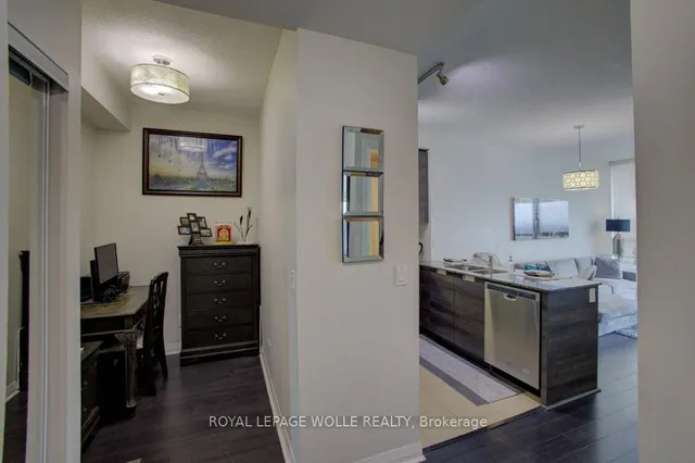 Additional image 20 of 75 Eglinton Ave Unit 1601