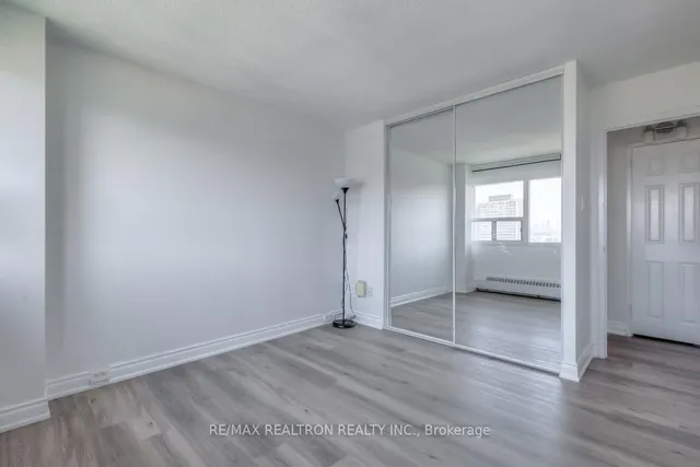 Additional image 12 of 100 Leeward Glwy Unit 1904