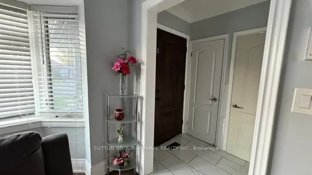 Additional image 27 of 29 Mayall Ave