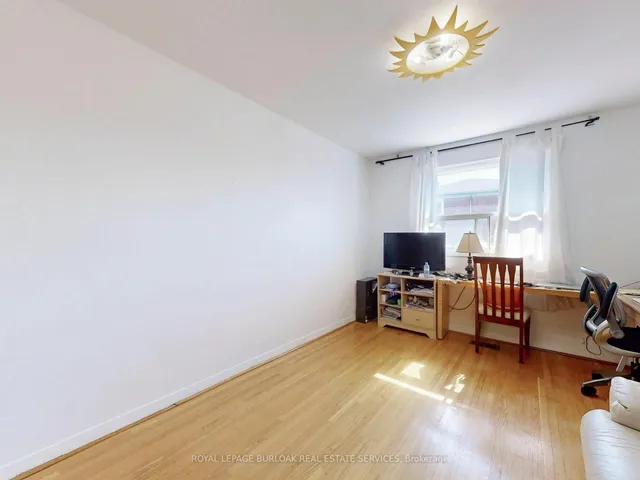Additional image 17 of 37 Hucknall Rd