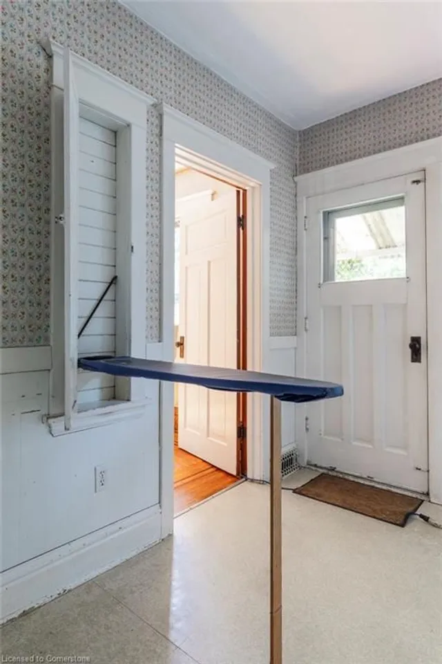 Additional image 23 of 497 Dundurn St