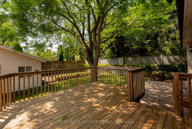 Additional image 32 of 11 Drury Lane