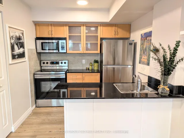 Additional image 4 of 26 Western Battery Rd Unit 206