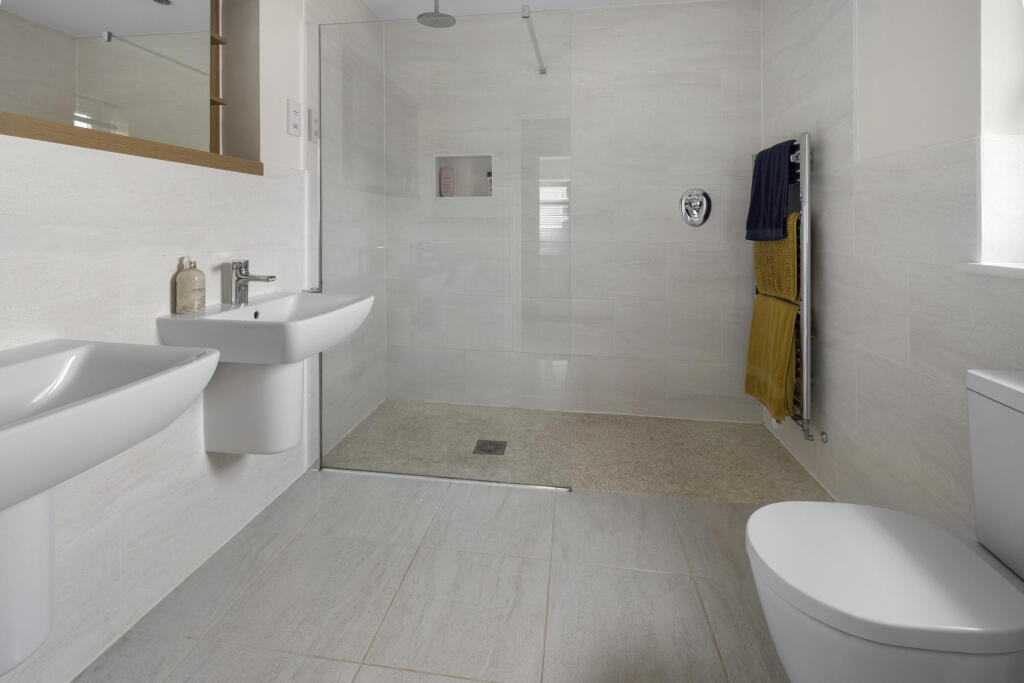 Additional image 21 of Norris Close, Bromsgrove B60 3SJ