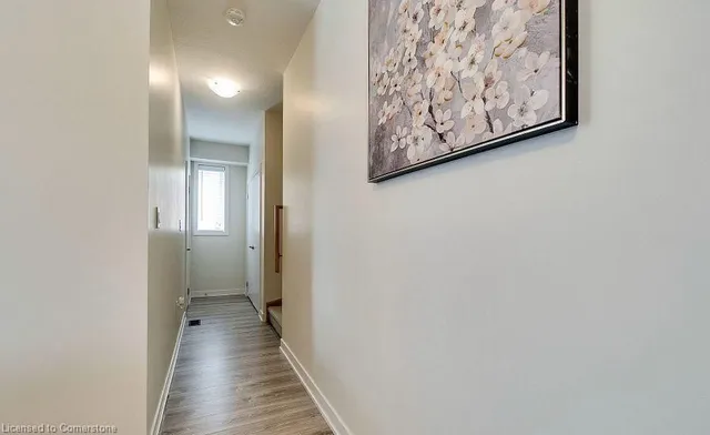 Additional image 29 of 590 North Service Rd