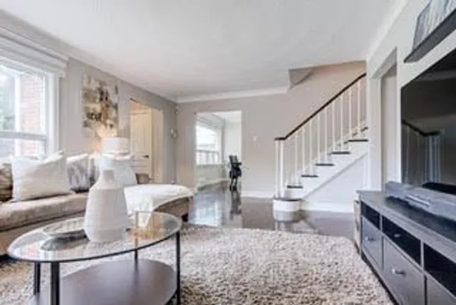 Additional image 6 of 103 Neilson Dr