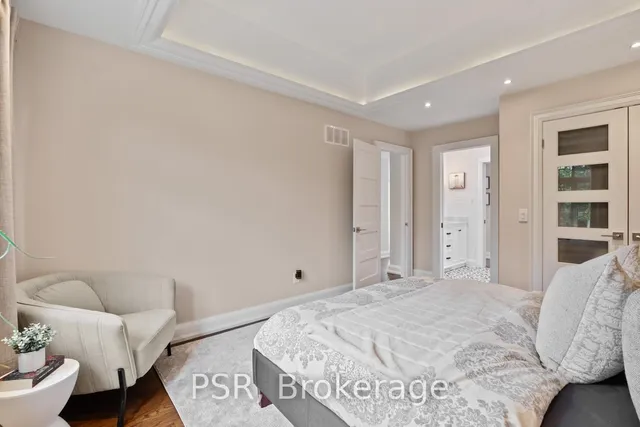 Additional image 31 of 76 South Kingsway