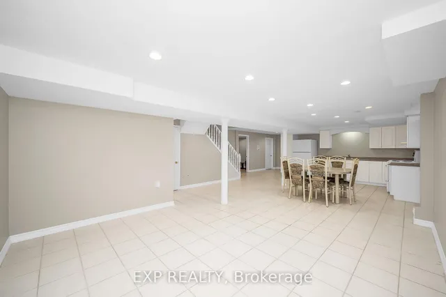 Additional image 34 of 44 Wexford Rd