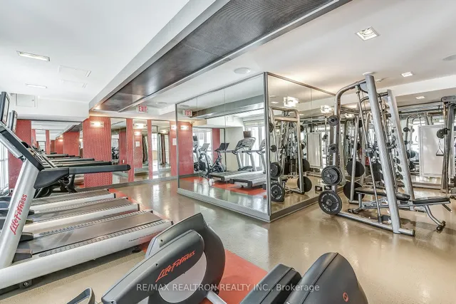 Additional image 27 of 5 Hanna Ave Unit 449