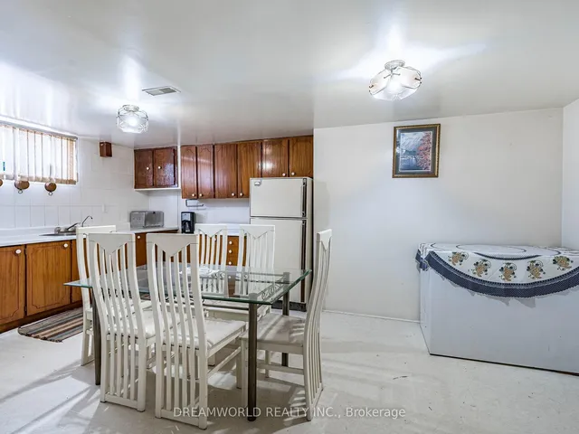 Additional image 42 of 1 Friary Crt