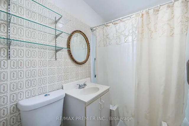 Additional image 11 of 22 Meadow Lane Ave