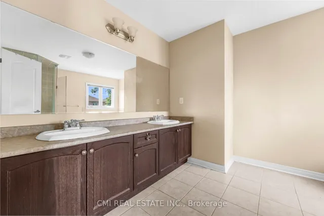 Additional image 33 of 5 Decorso Dr