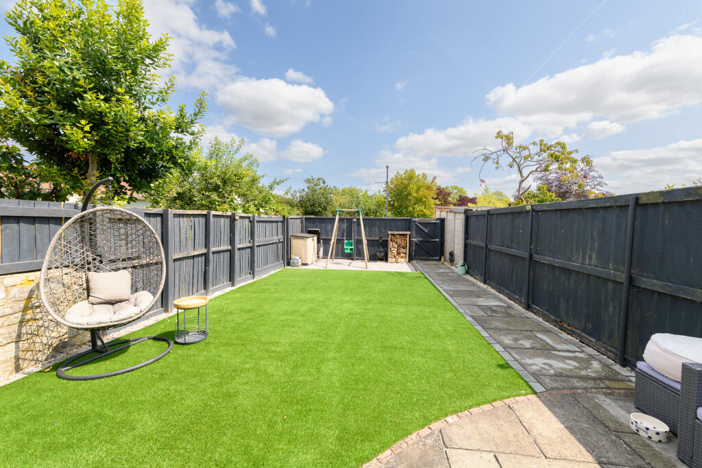 Additional image 14 of Orchard Road, Street