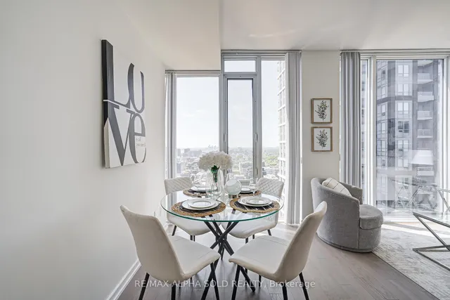 Additional image 16 of 101 Peter St Unit 3710