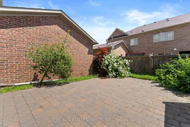 Additional image 33 of 47 Bellhaven Cres