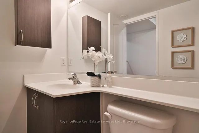 Additional image 31 of 47 Hays Blvd Unit 24