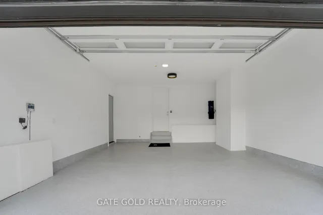 Additional image 46 of 203 Shaver Ave