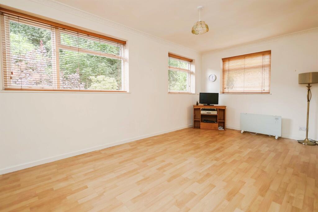 Additional image 5 of Wentworth Way, Harborne, Birmingham